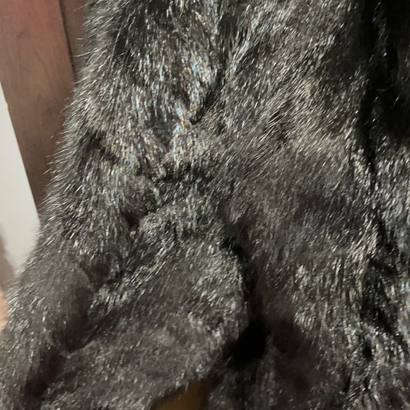 Mink coat - Picture 3 of 9